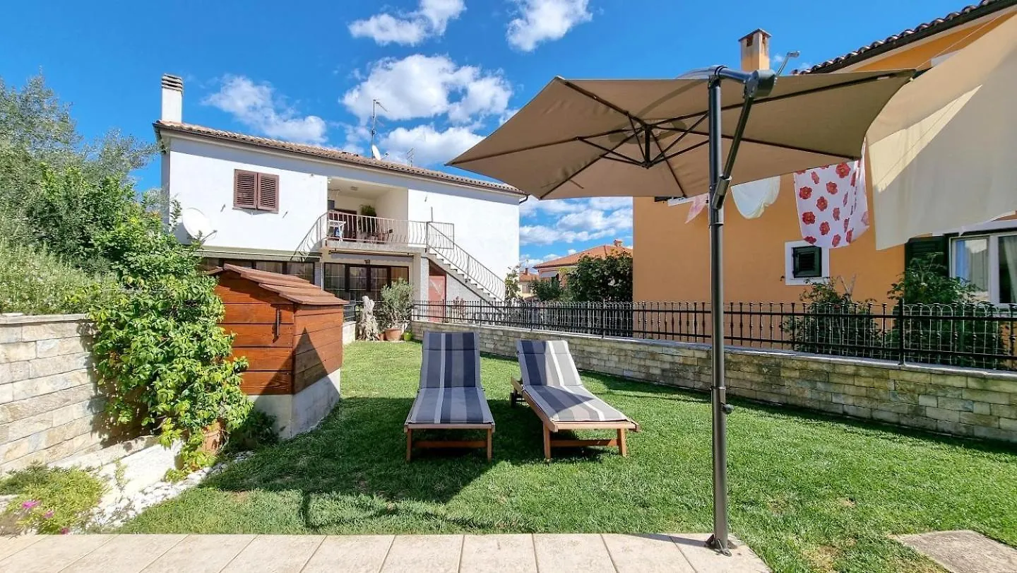 הוילה Novigrad Istria Ariana